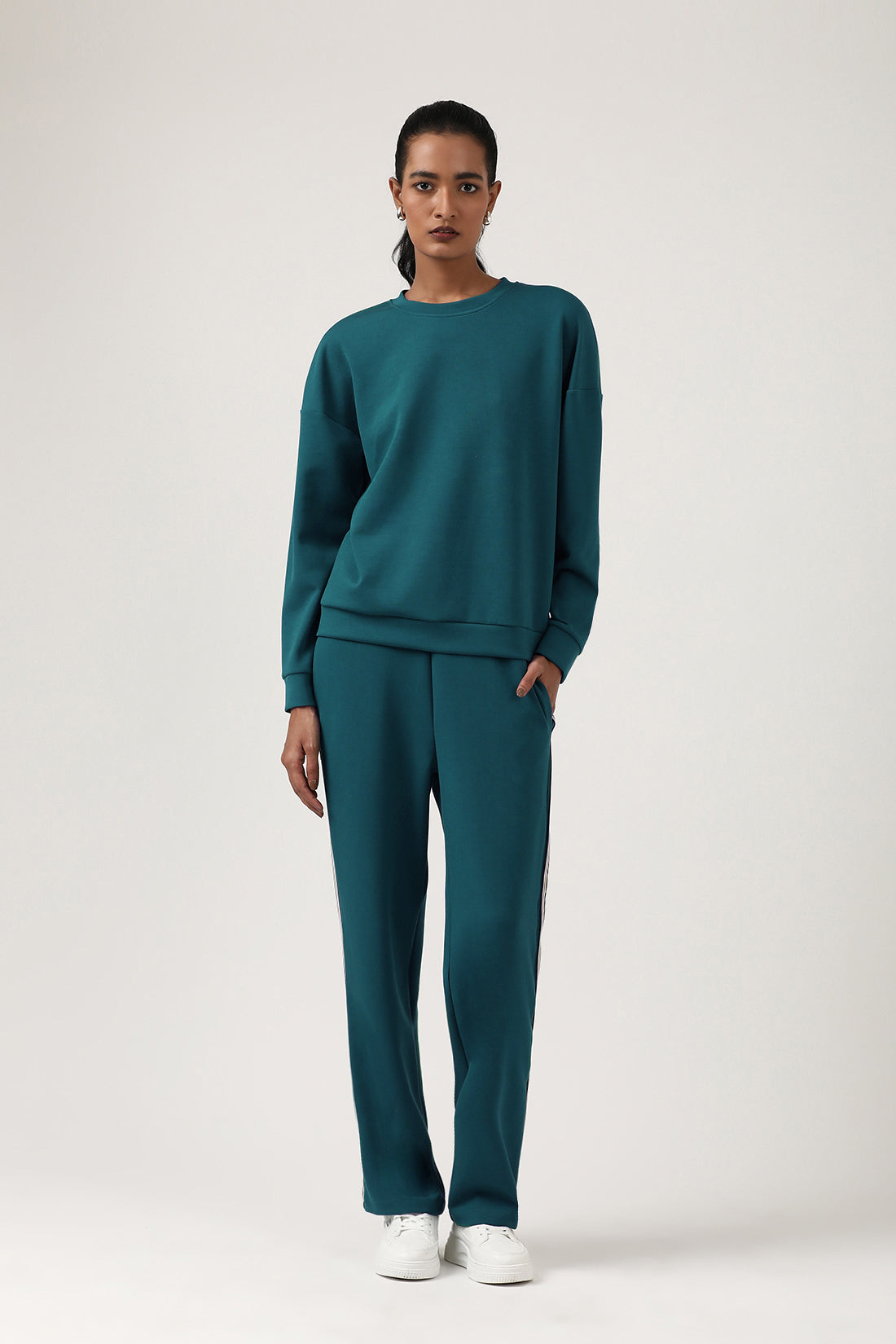 Green Round Neck Sweatshirt