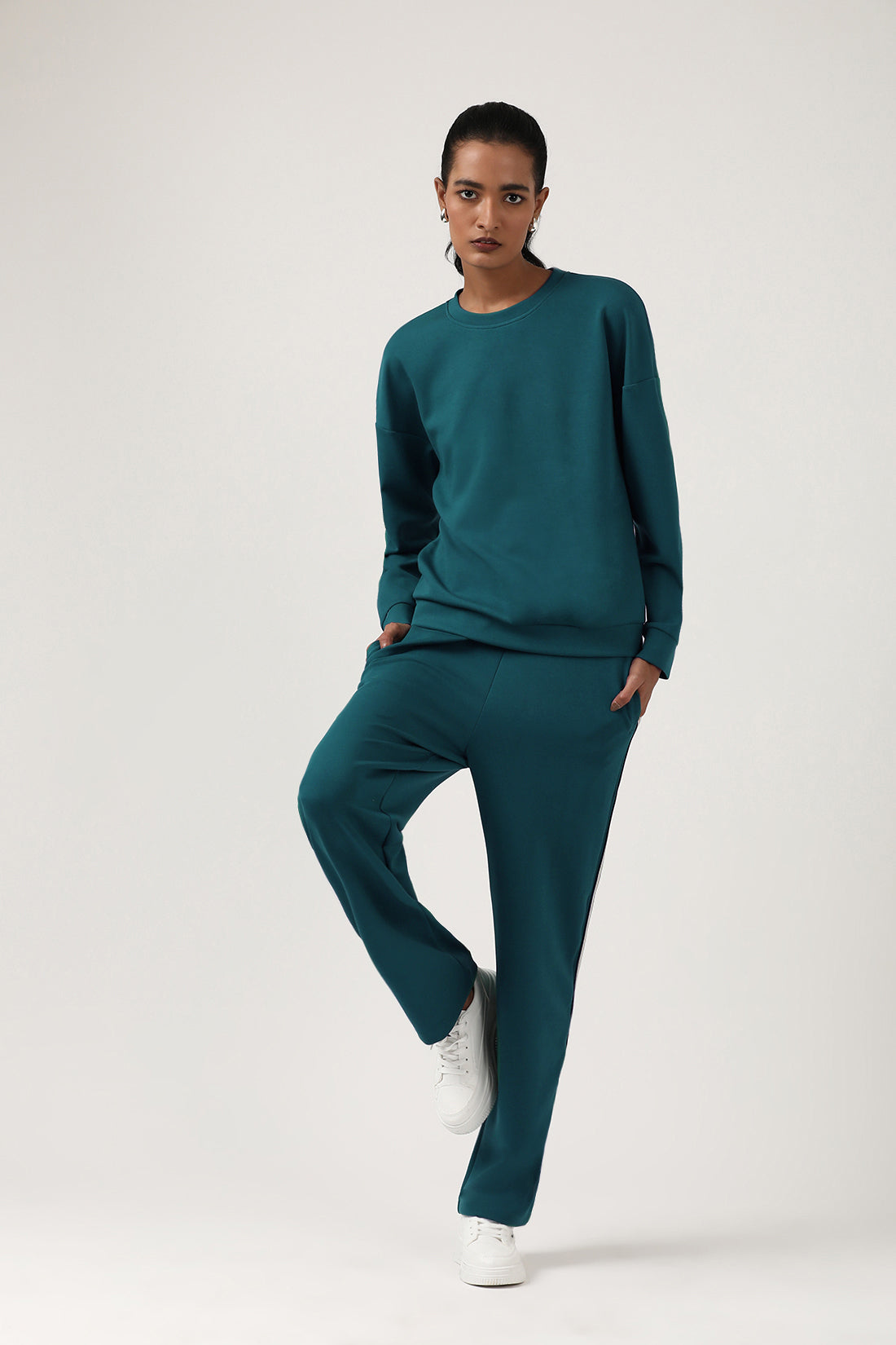 Green Round Neck Sweatshirt