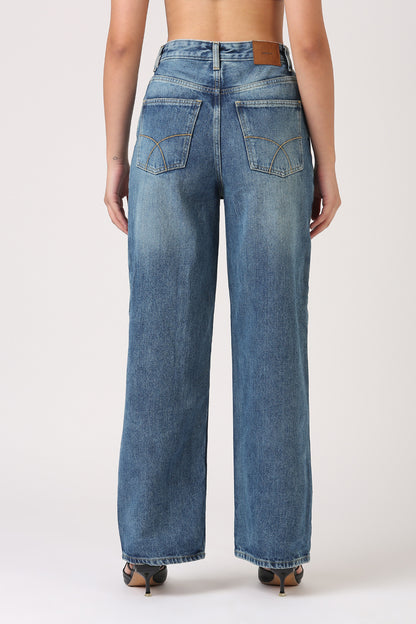 Classic Wide Leg Straight Jeans